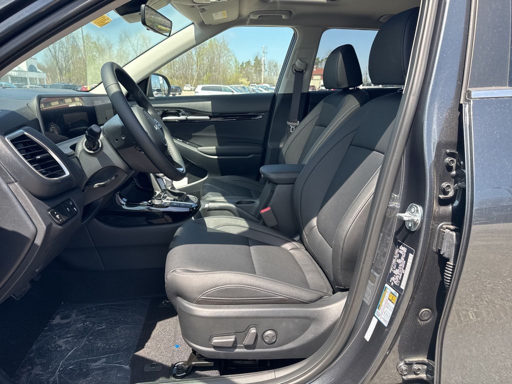 2026 Kia Seltos EX - Photo 9