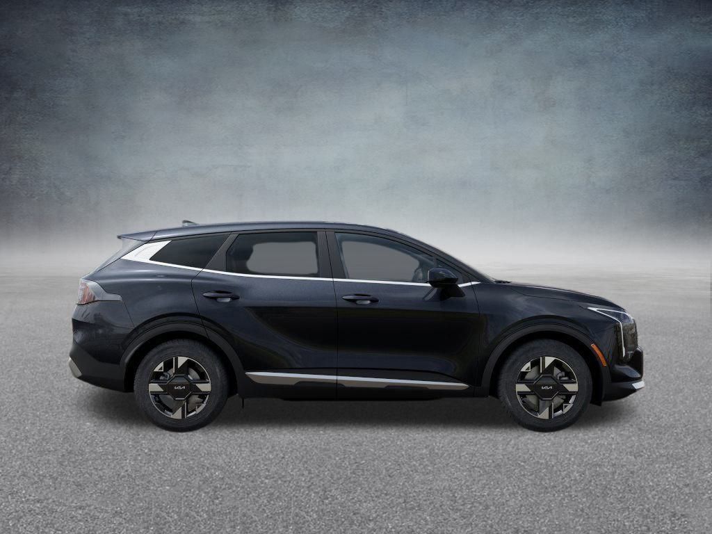 2026 Kia Sportage LX photo 4