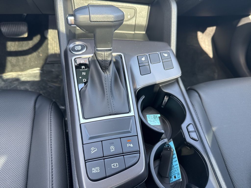 2026 Kia Sportage EX - Photo 12