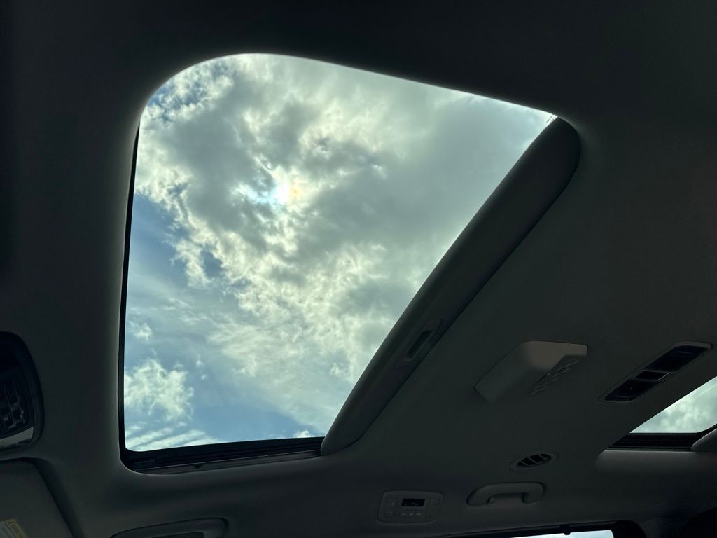 2026 Kia Carnival SX Prestige - Photo 10