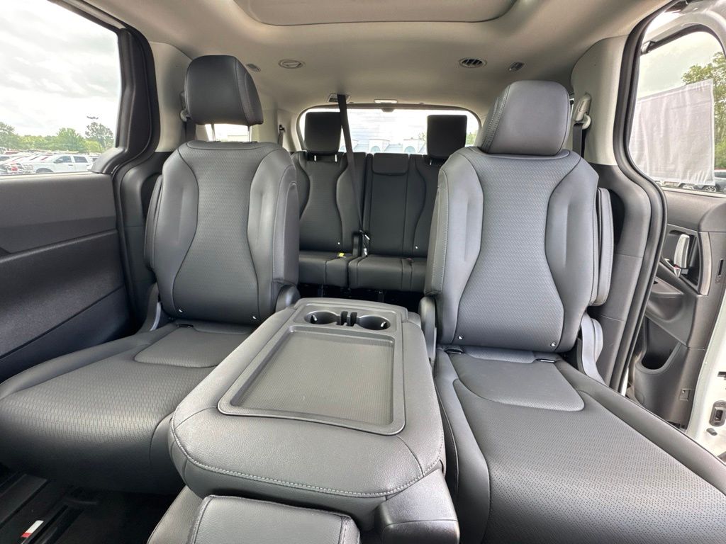 2026 Kia Carnival SX Prestige - Photo 9