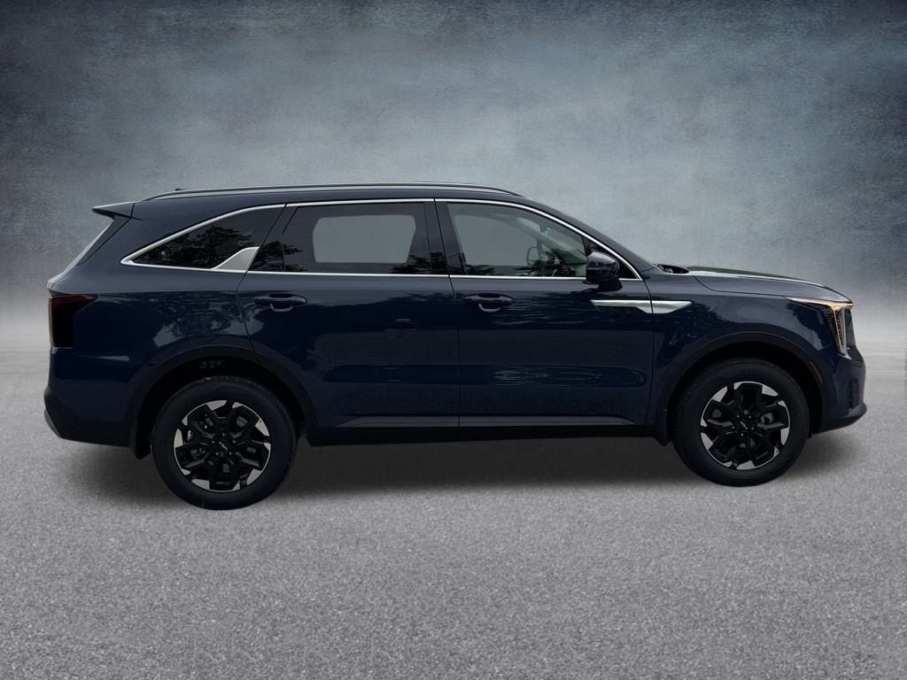 New 2025 Kia Sorento S SUV