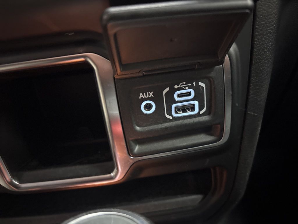 2022 Jeep Gladiator Sport - Photo 13