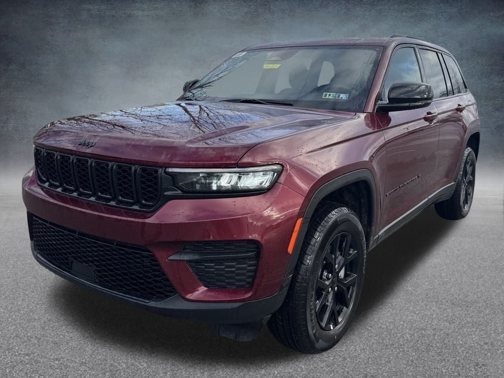 2025 Jeep Grand Cherokee Altitude's photo