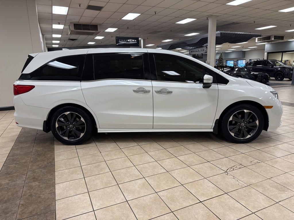 Used 2022 Honda Odyssey Elite Minivan/Van