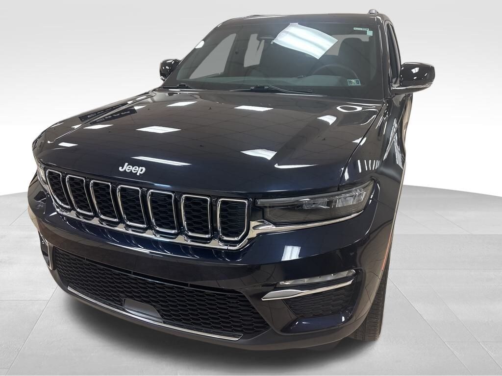 Used 2024 Jeep Grand Cherokee Limited SUV Sport Utility 4WD