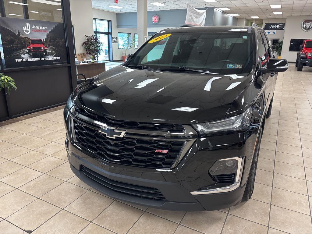 Used 2022 Chevrolet Traverse RS with VIN 1GNEVJKW8NJ142121 for sale in Meadville, PA