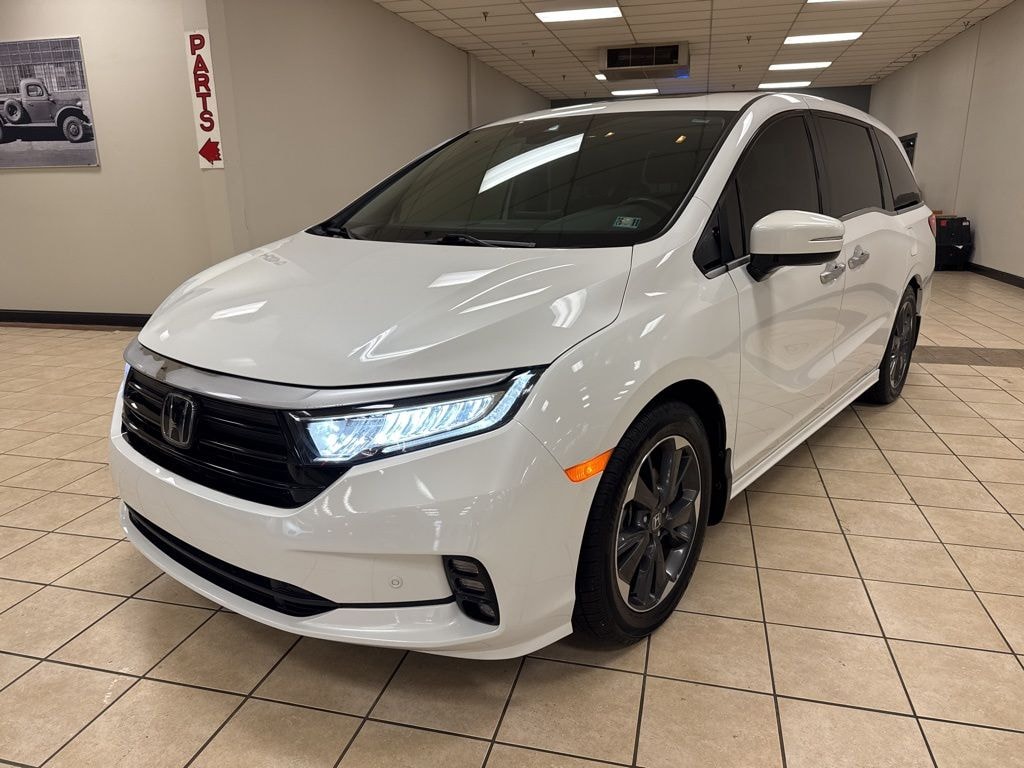 Used 2022 Honda Odyssey Elite Minivan/Van