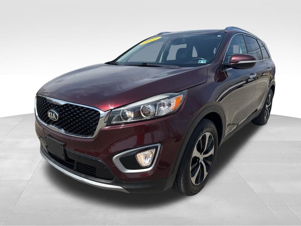 Used 2017 Kia Sorento EX with VIN 5XYPHDA59HG299969 for sale in Meadville, PA