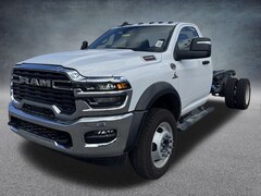 2026 Ram 5500 Chassis Cab TRADESMAN  REGULAR  4X4 84' CA Pickup