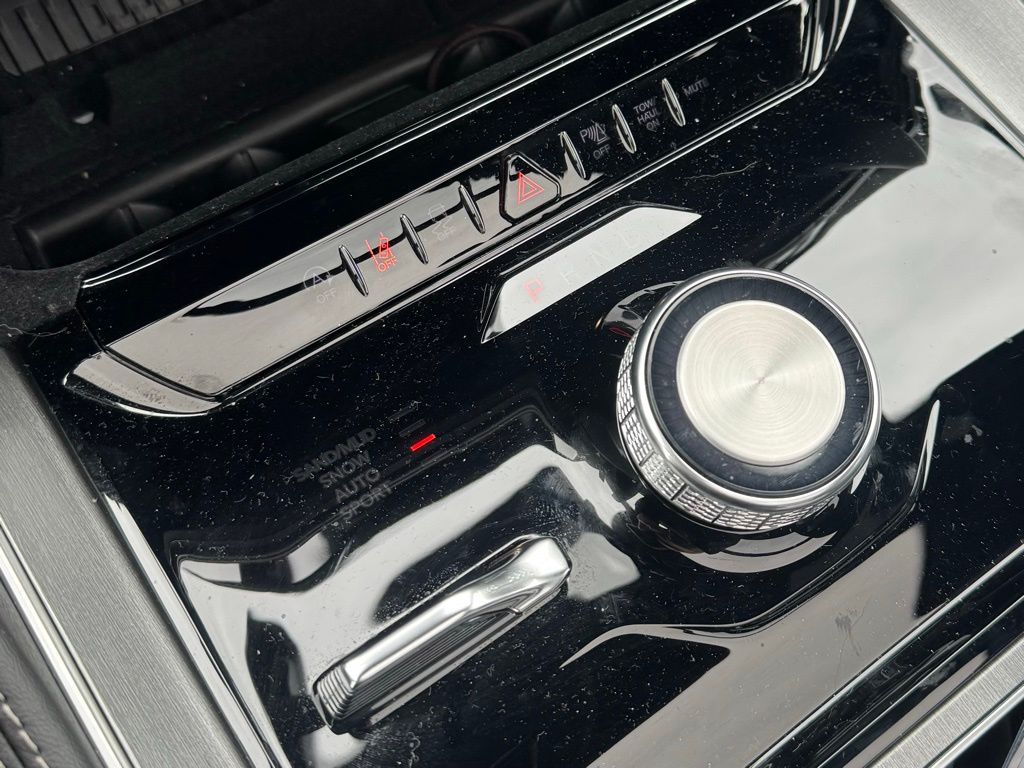 2026 Jeep Grand Wagoneer Limited Altitude - Photo 25