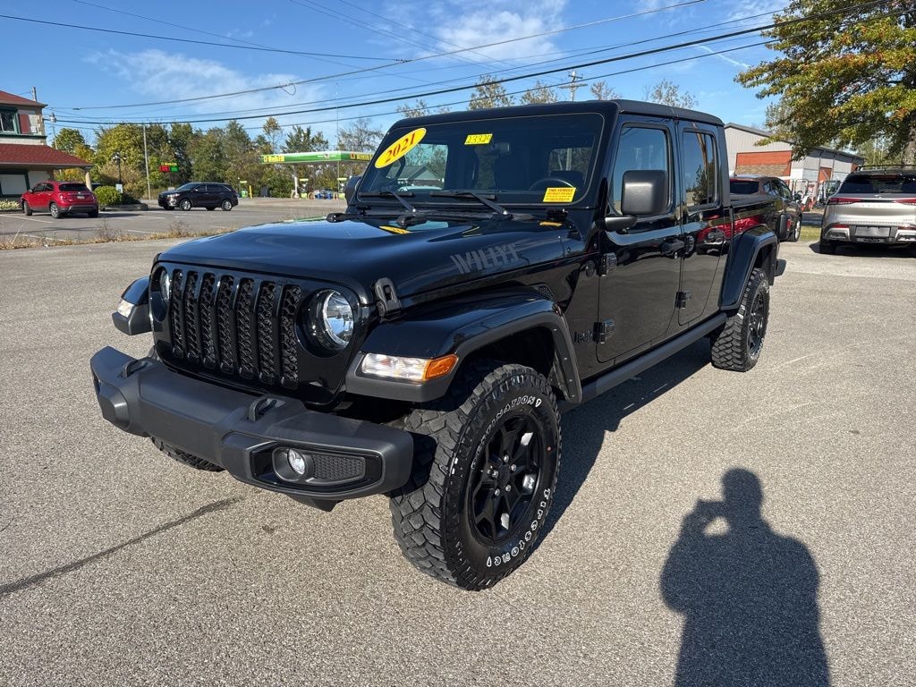 Used 2021 Jeep Gladiator Willys Truck Crew Cab 4WD