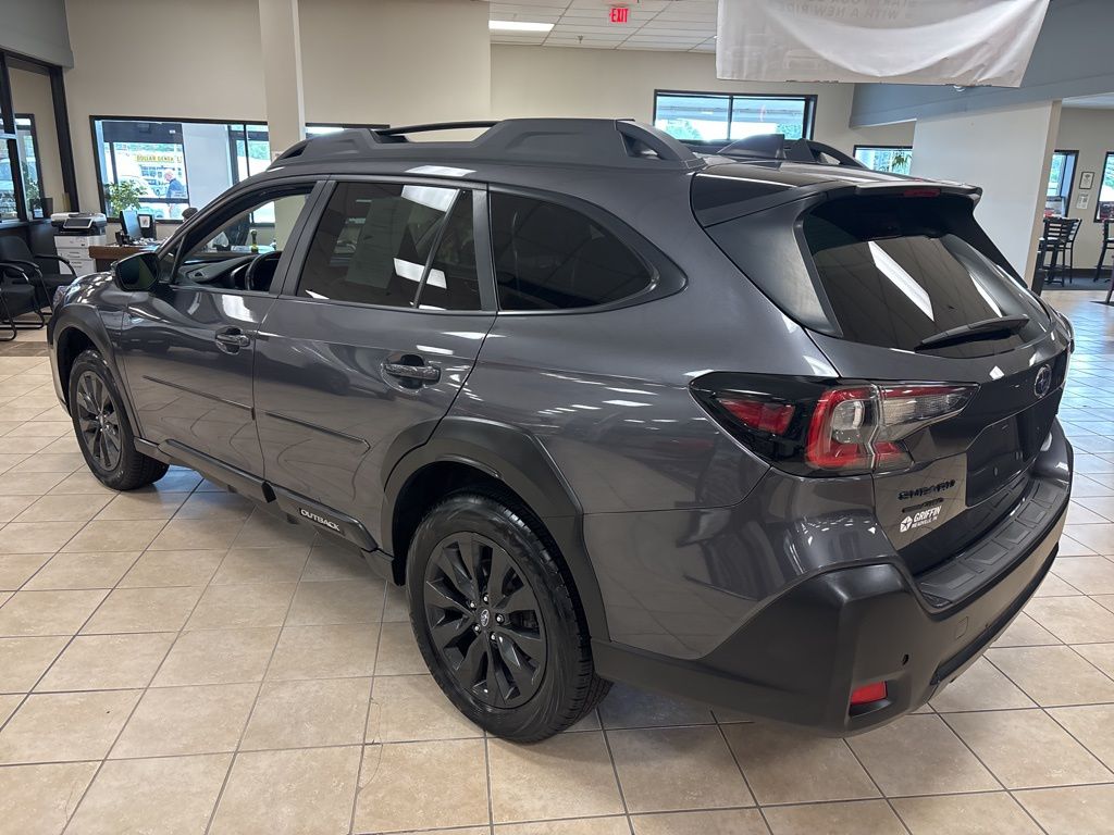 2024 Subaru Outback Onyx Edition photo 3