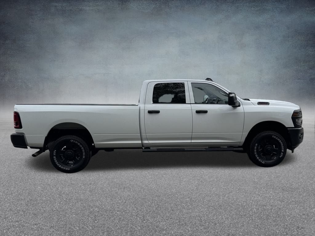 2026 Ram 2500 Tradesman photo 4