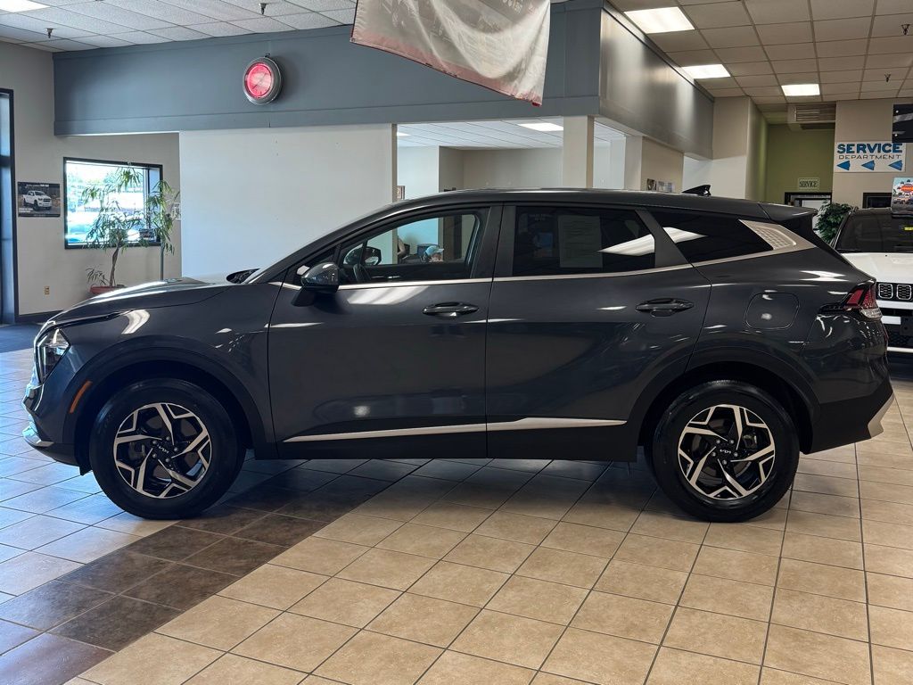 2023 Kia Sportage LX photo 4