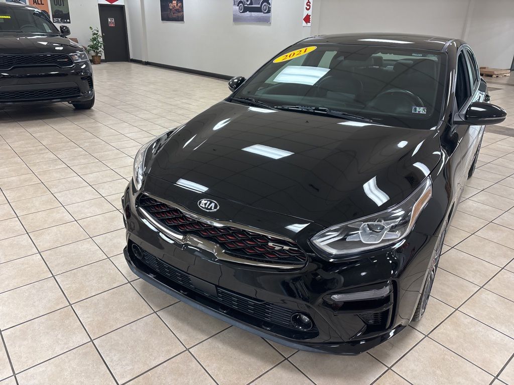 2021 Kia Forte GT photo 2