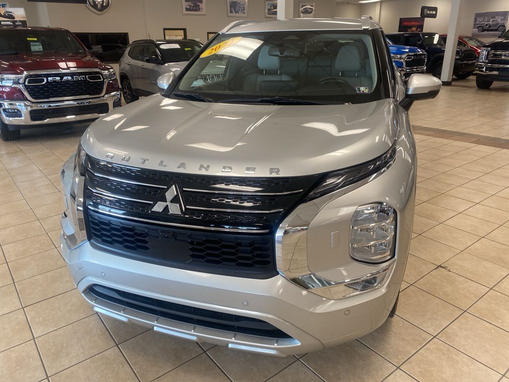 Used 2023 Mitsubishi Outlander SEL with VIN JA4J4VA82PZ026531 for sale in Meadville, PA