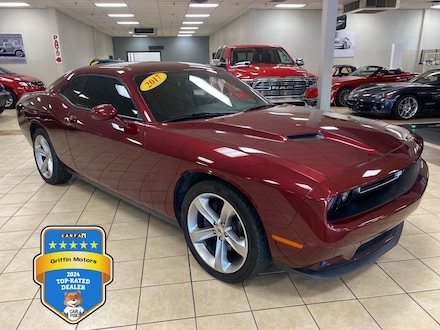 2017 Dodge Challenger SXT Coupe
