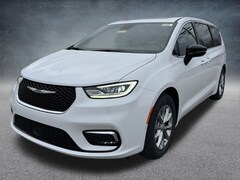 2026 Chrysler Pacifica LIMITED Passenger Van