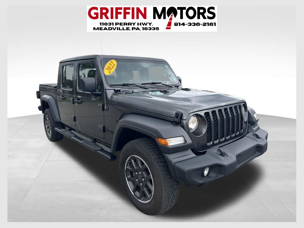 2022 Jeep Gladiator Sport's photo