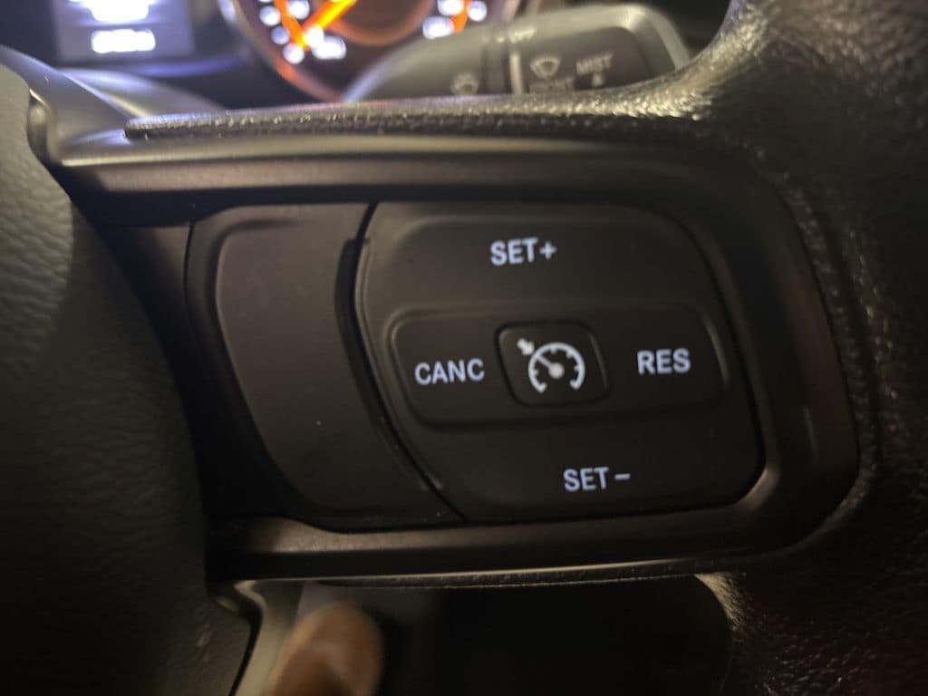 2022 Jeep Gladiator Sport - Photo 17