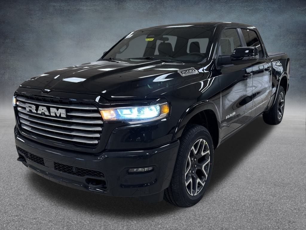 New 2026 Ram 1500 LARAMIE CREW CAB 4X4 5'7 BOX Pickup