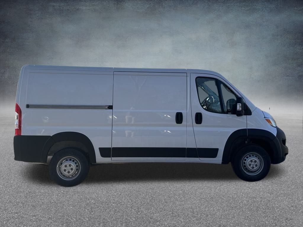New 2025 Ram ProMaster PROMASTER 2500 TRADESMAN CARGO VAN LOW ROOF 136' W Cargo Van