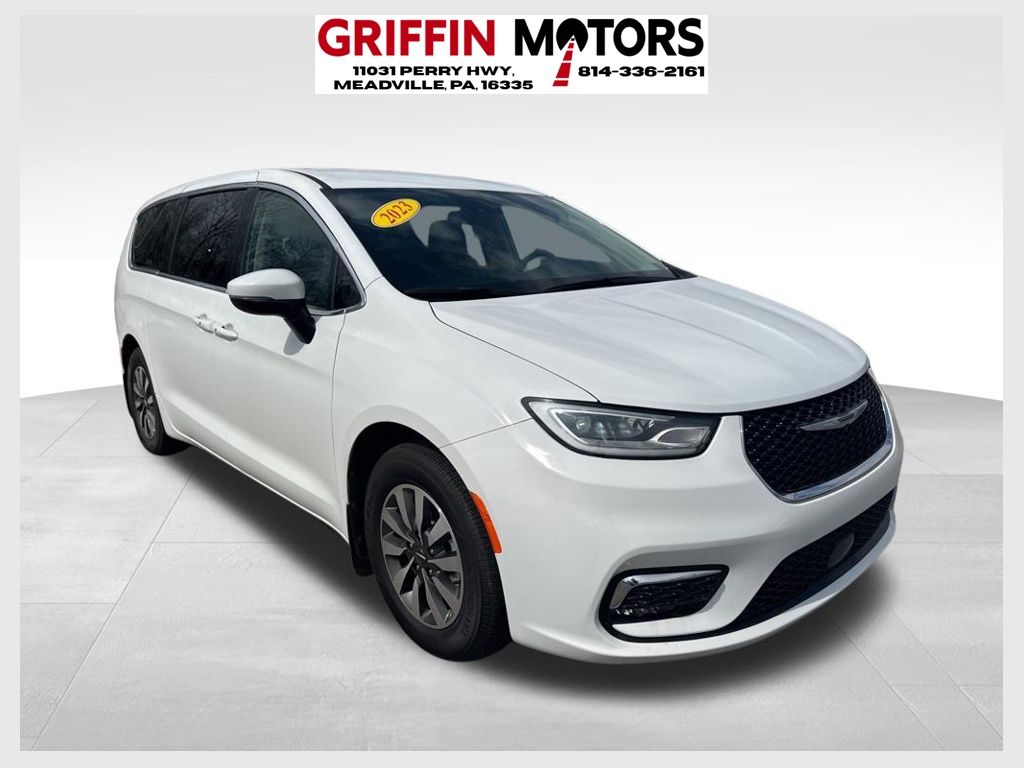 2023 Chrysler Pacifica Hybrid