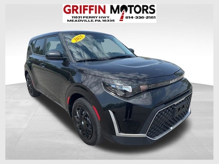Featured Pre-Owned 2025 Kia Soul LX Hatchback for sale in Meadville, PA