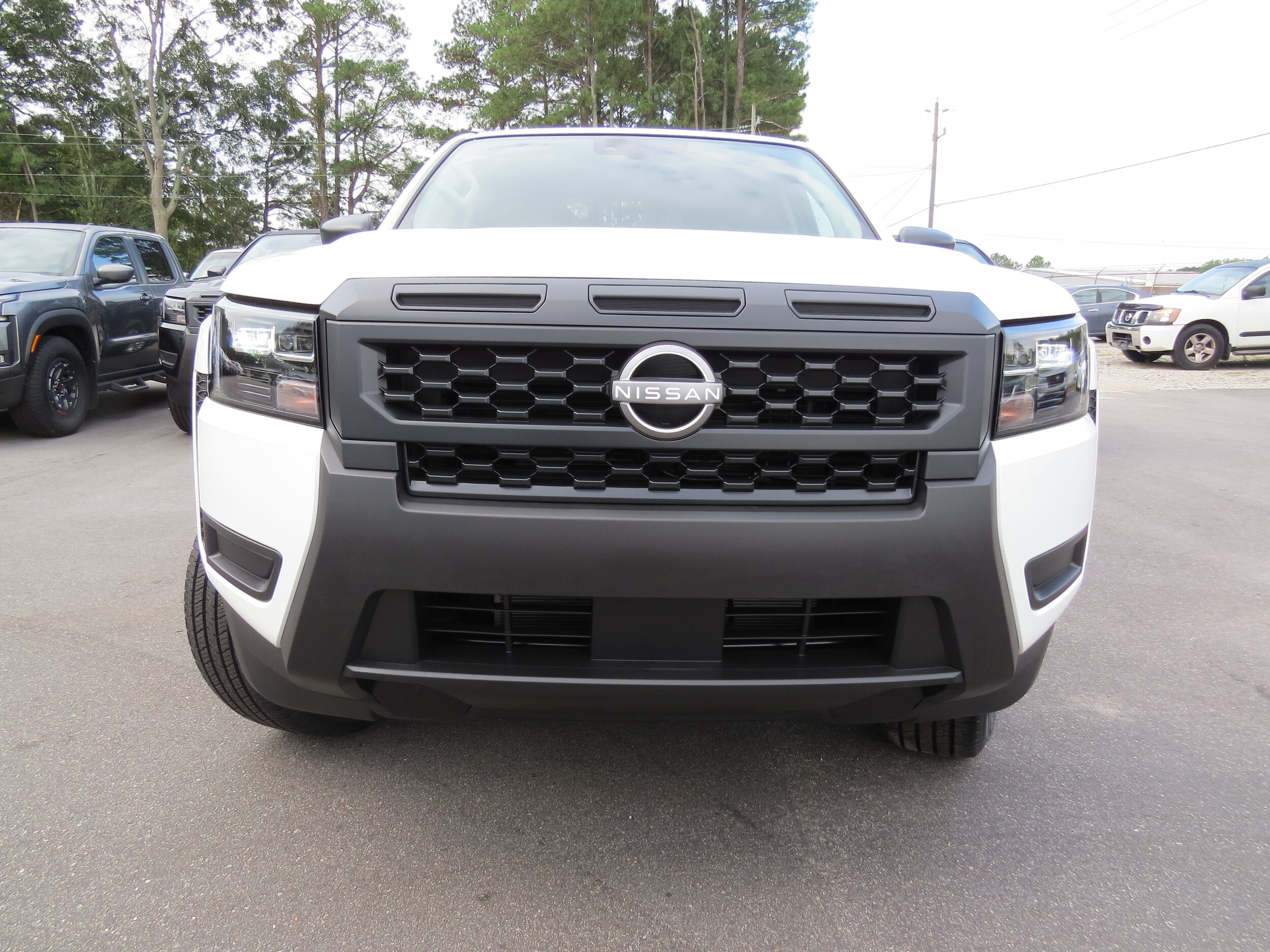 2026 Nissan Frontier S - 7