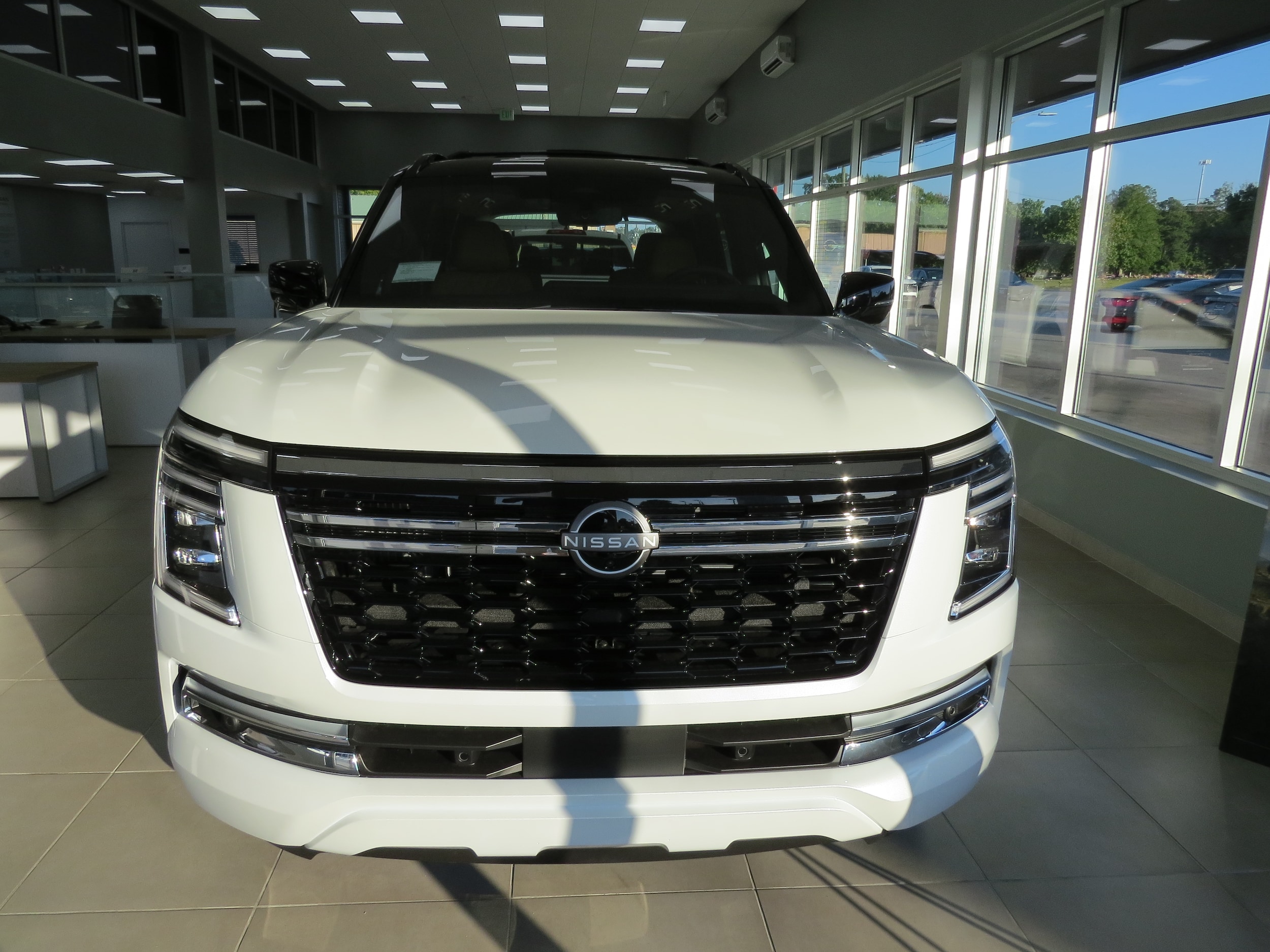 2025 Nissan Armada Platinum Reserve - 2