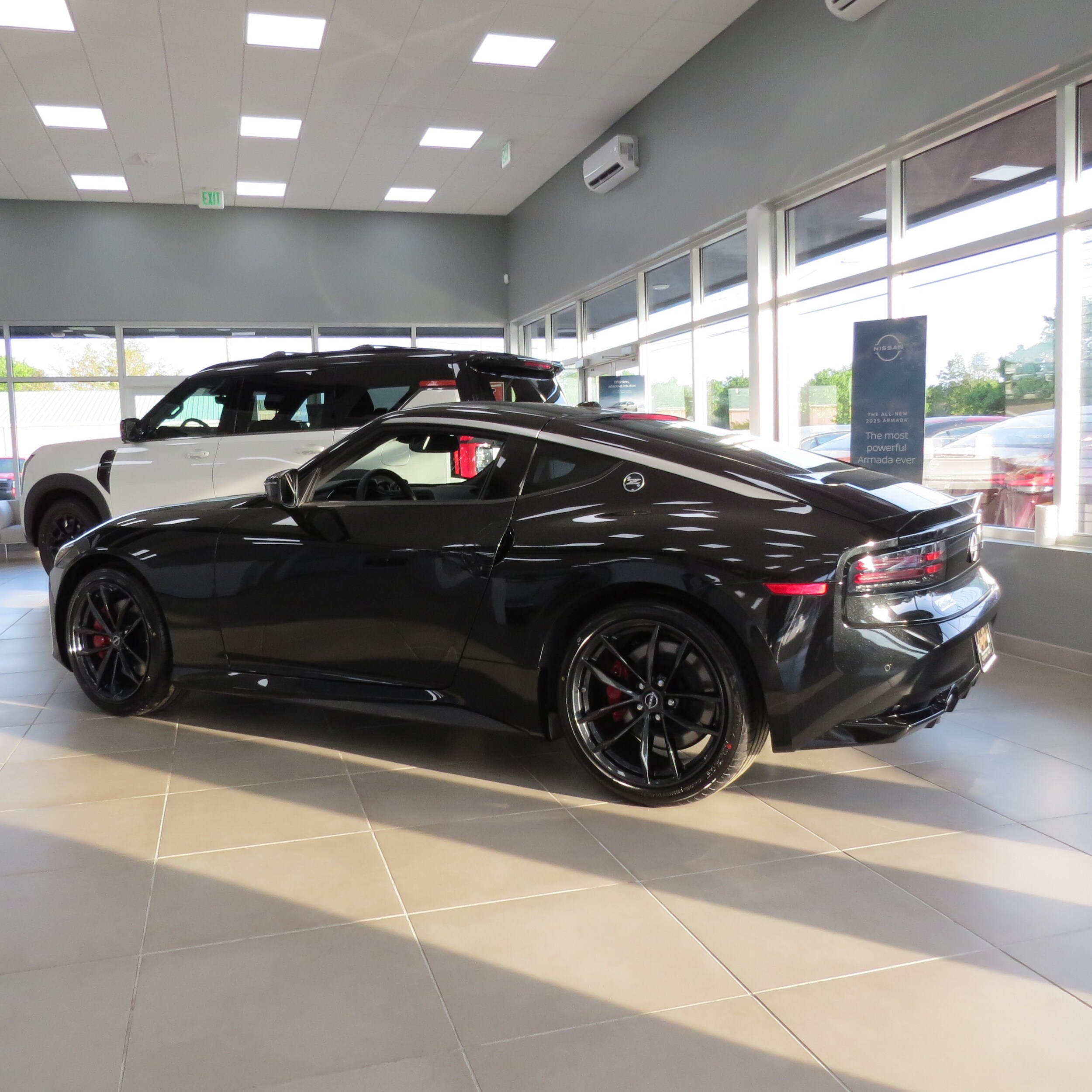 2025 Nissan Z Performance photo 3