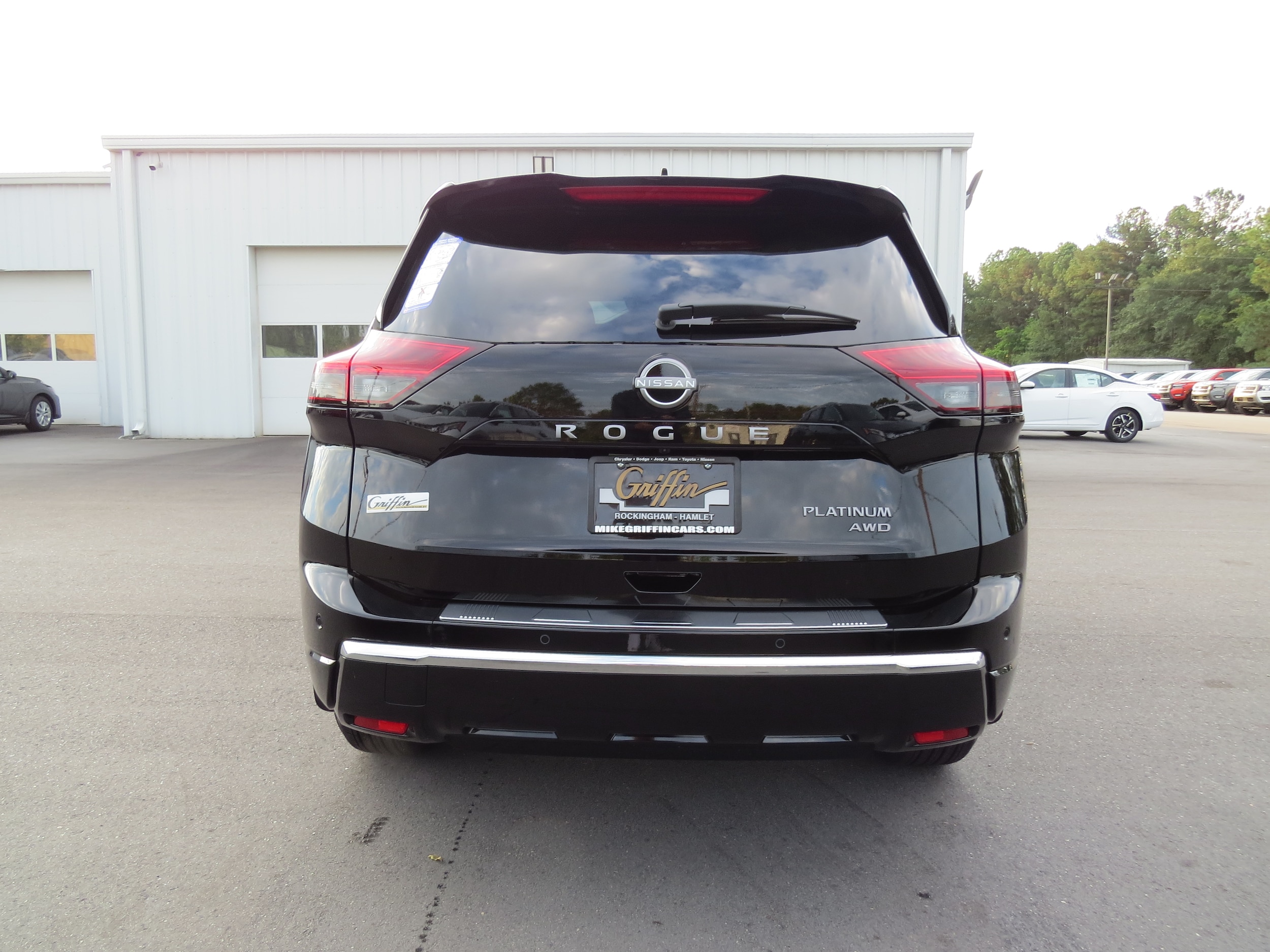 2026 Nissan Rogue Platinum Super Black at Griffin Nissan