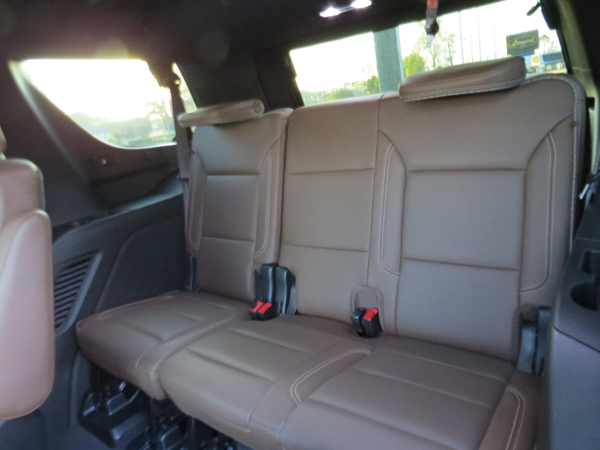 2021 Chevrolet Tahoe High Country Iridescent Pearl Tricoat at Crews Chevrolet