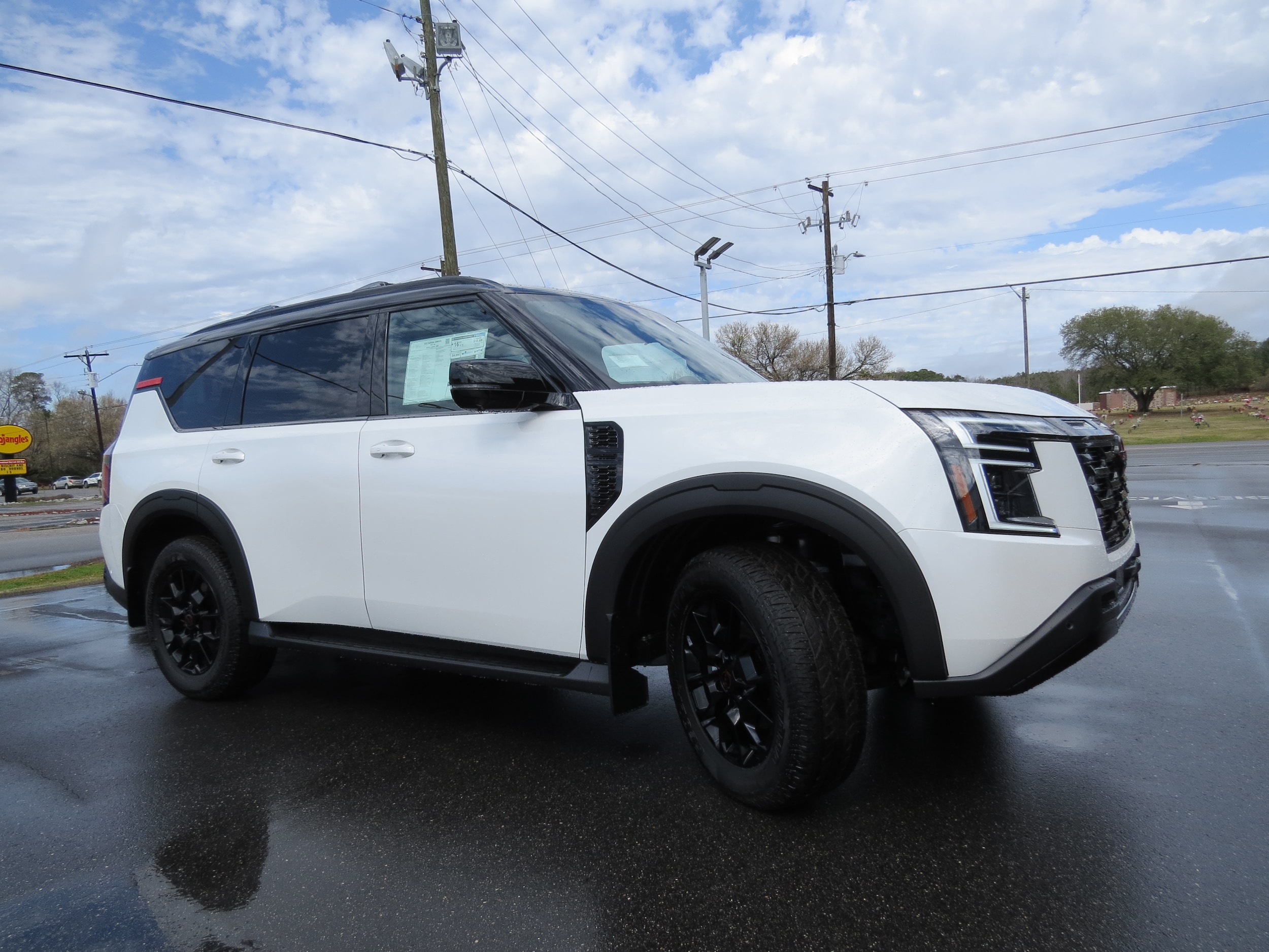 2025 Nissan Armada PRO-4X - 7