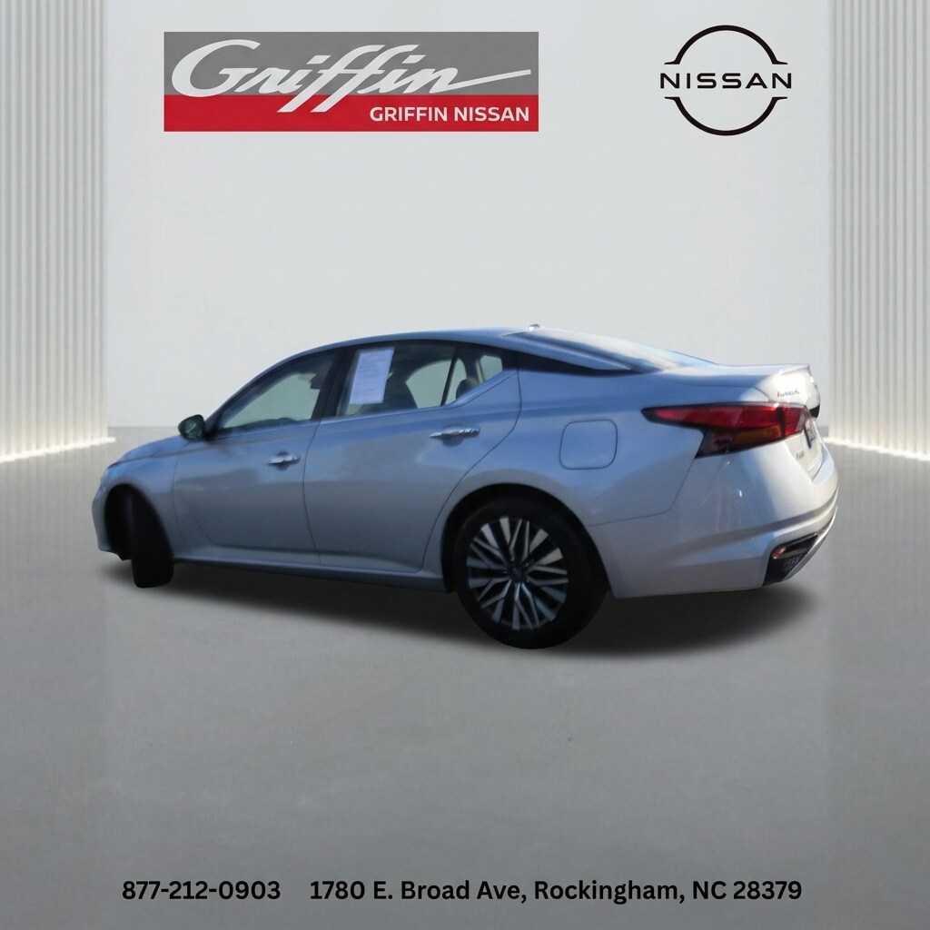 Used 2025 Nissan Altima SV Car