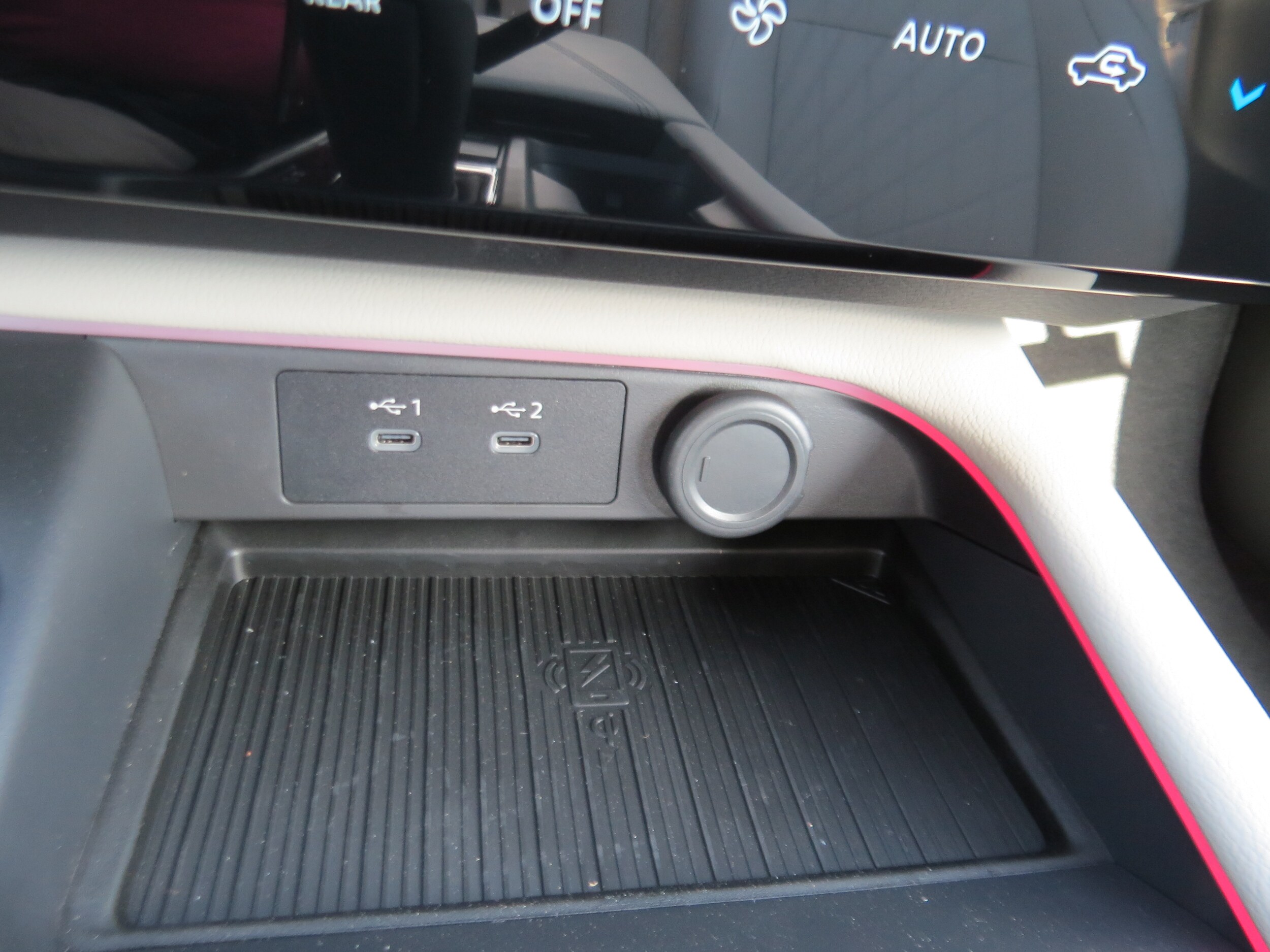 2026 Nissan Sentra SL Gun at Burns Honda