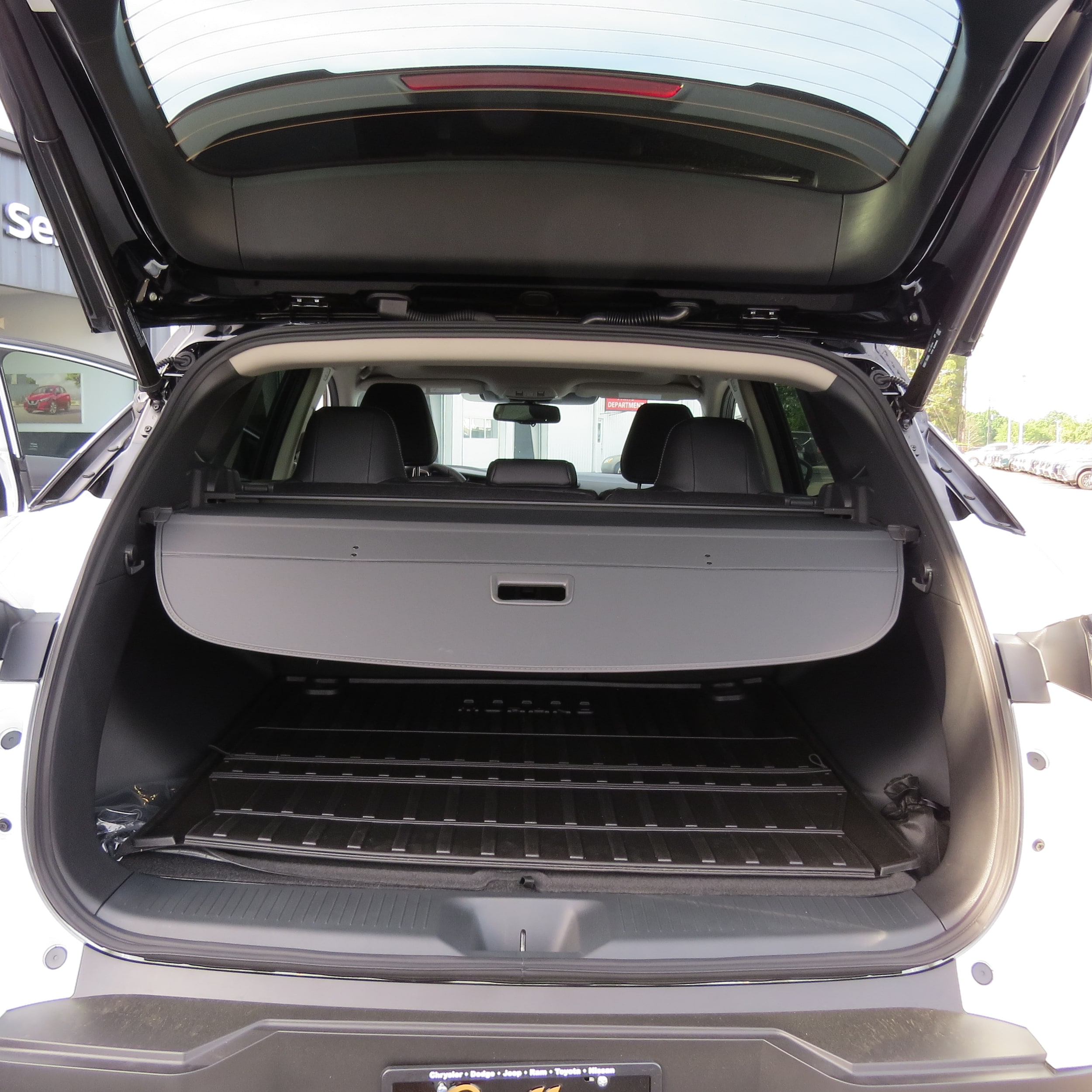 2025 Nissan Murano SL - 11