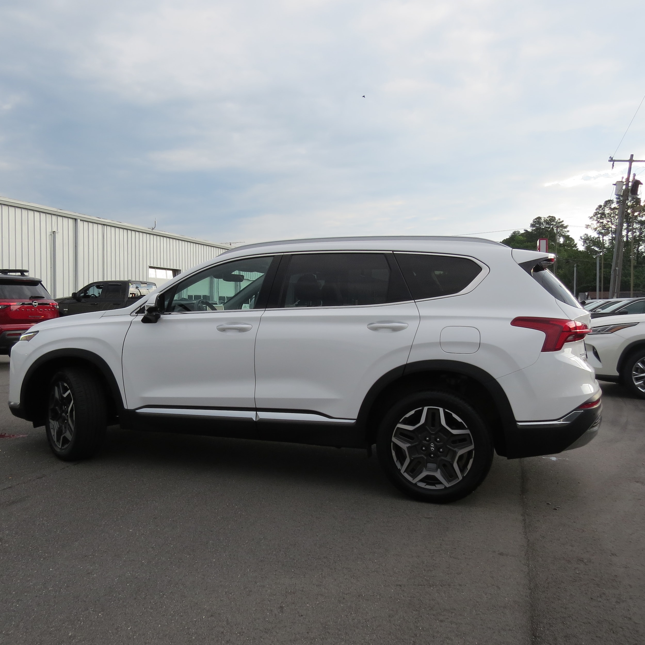 2023 Hyundai Santa Fe Limited - 3