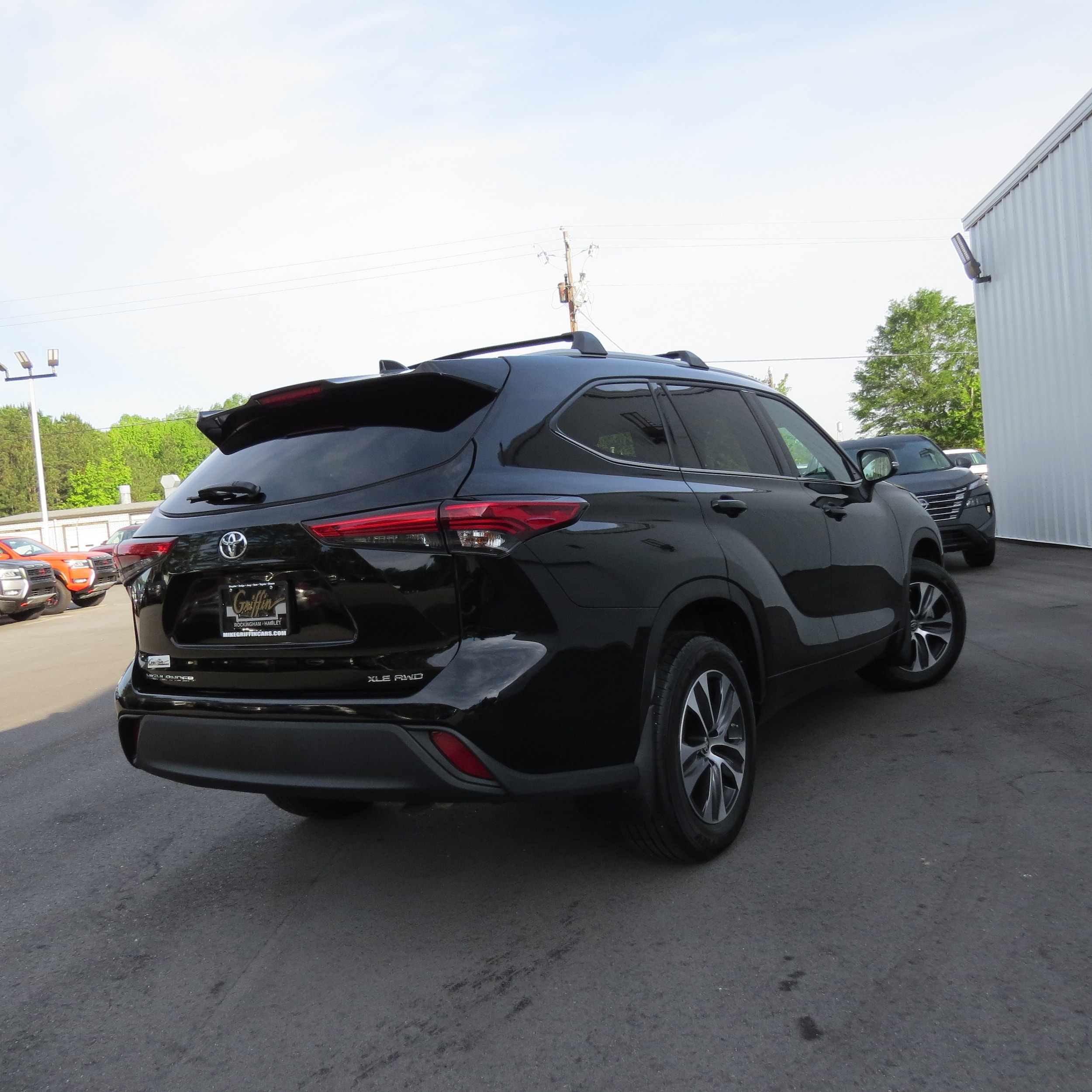2022 Toyota Highlander XLE Black at Stokes Toyota Hilton Head
