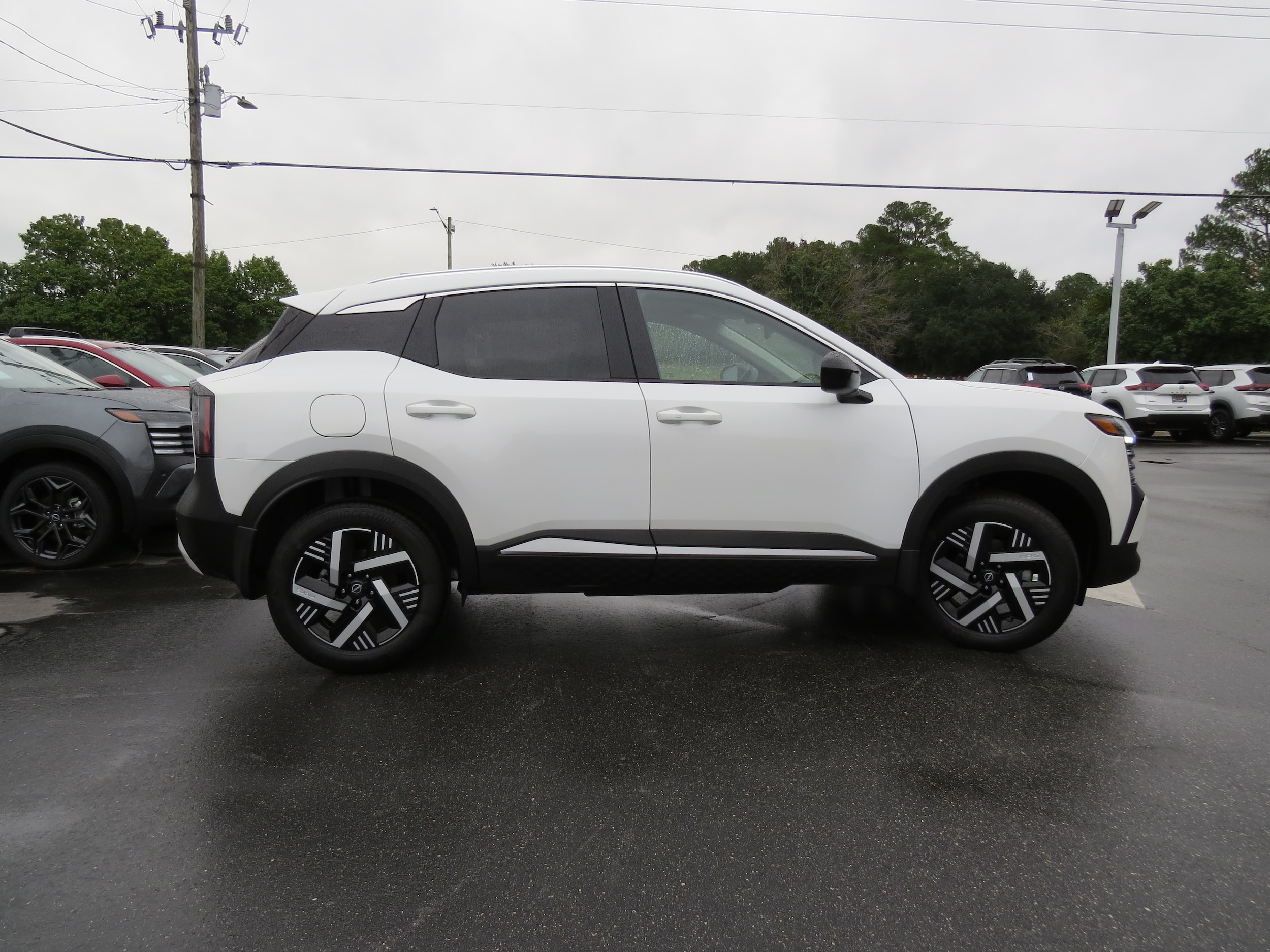 2026 Nissan Kicks SV Aspen White Tricoat at Griffin Nissan