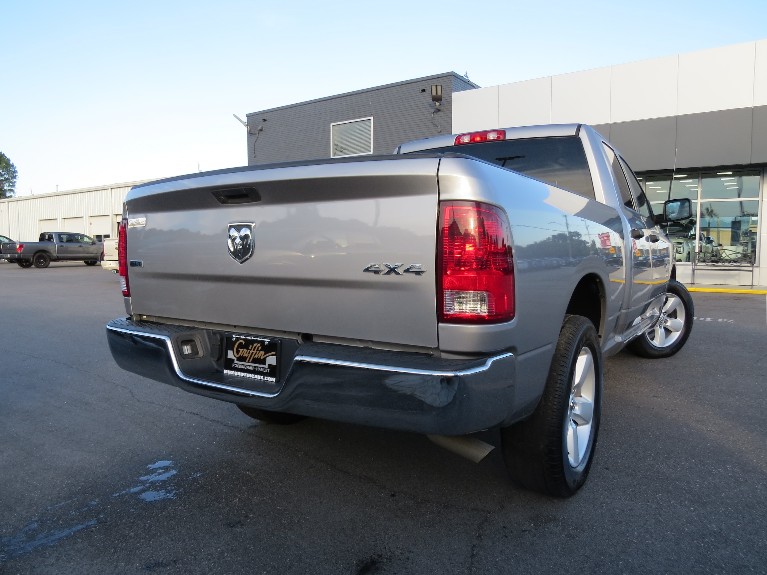 2024 Ram 1500 Classic SLT - 5