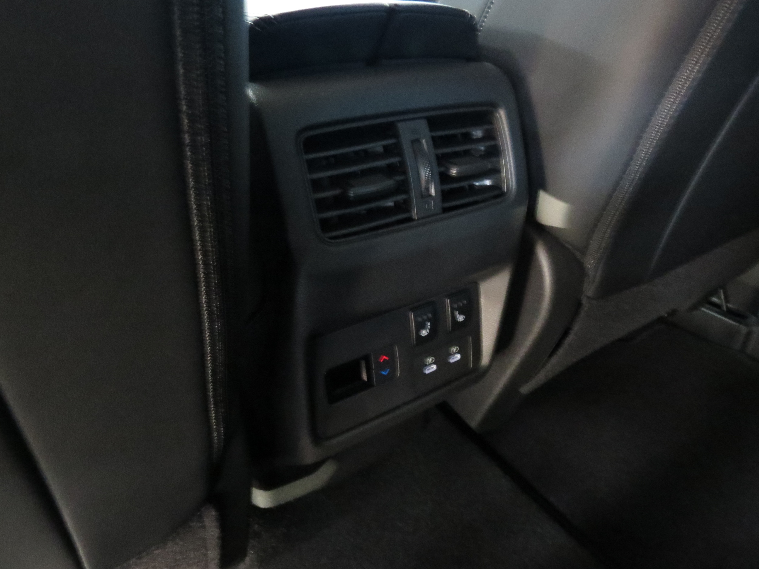 2026 Nissan Rogue Platinum Super Black at Griffin Nissan