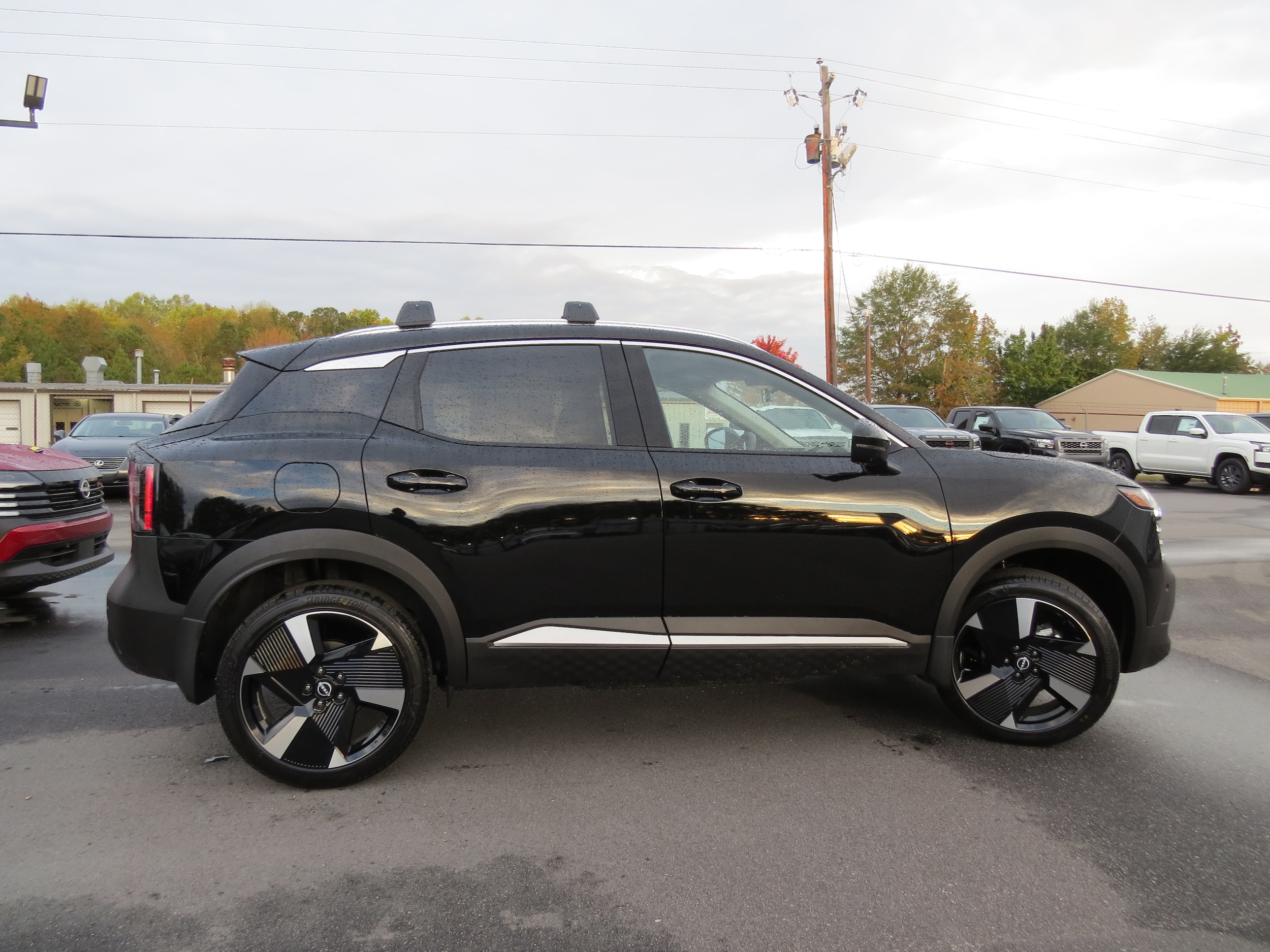 2026 Nissan Kicks SR - 3