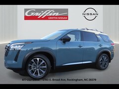 2026 Nissan Pathfinder Platinum SUV