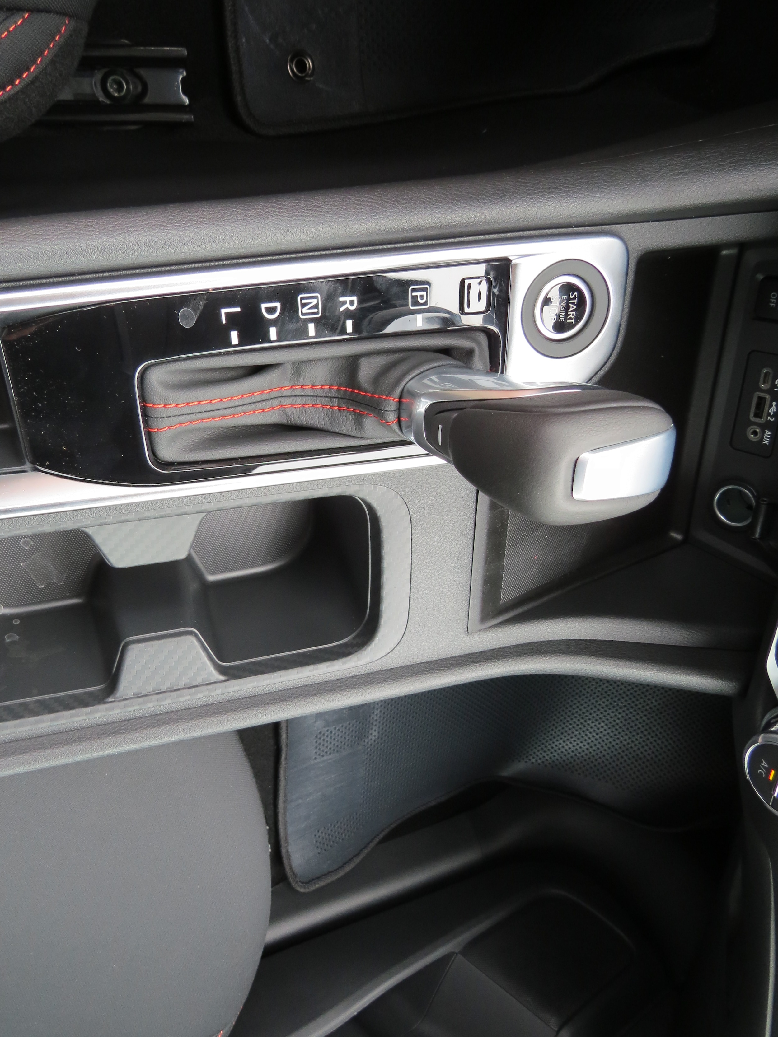 2025 Nissan Sentra SR Super Black at Griffin Nissan