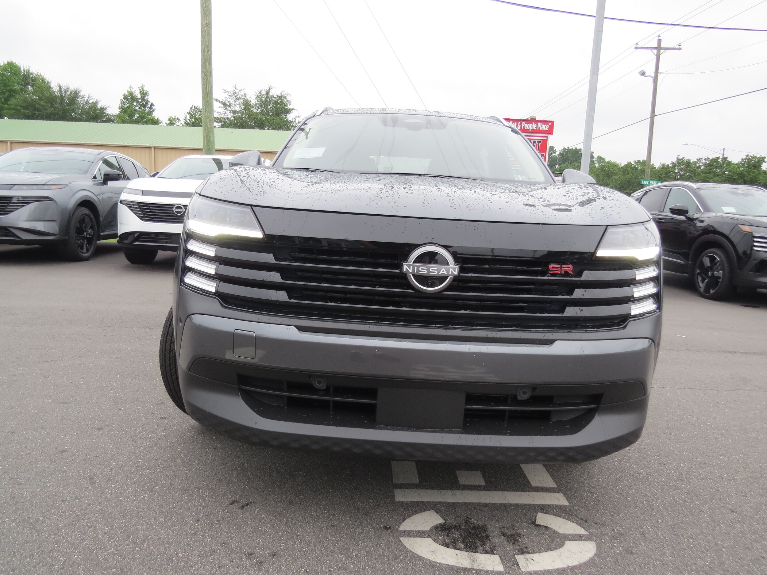 2025 Nissan Kicks SR - 8