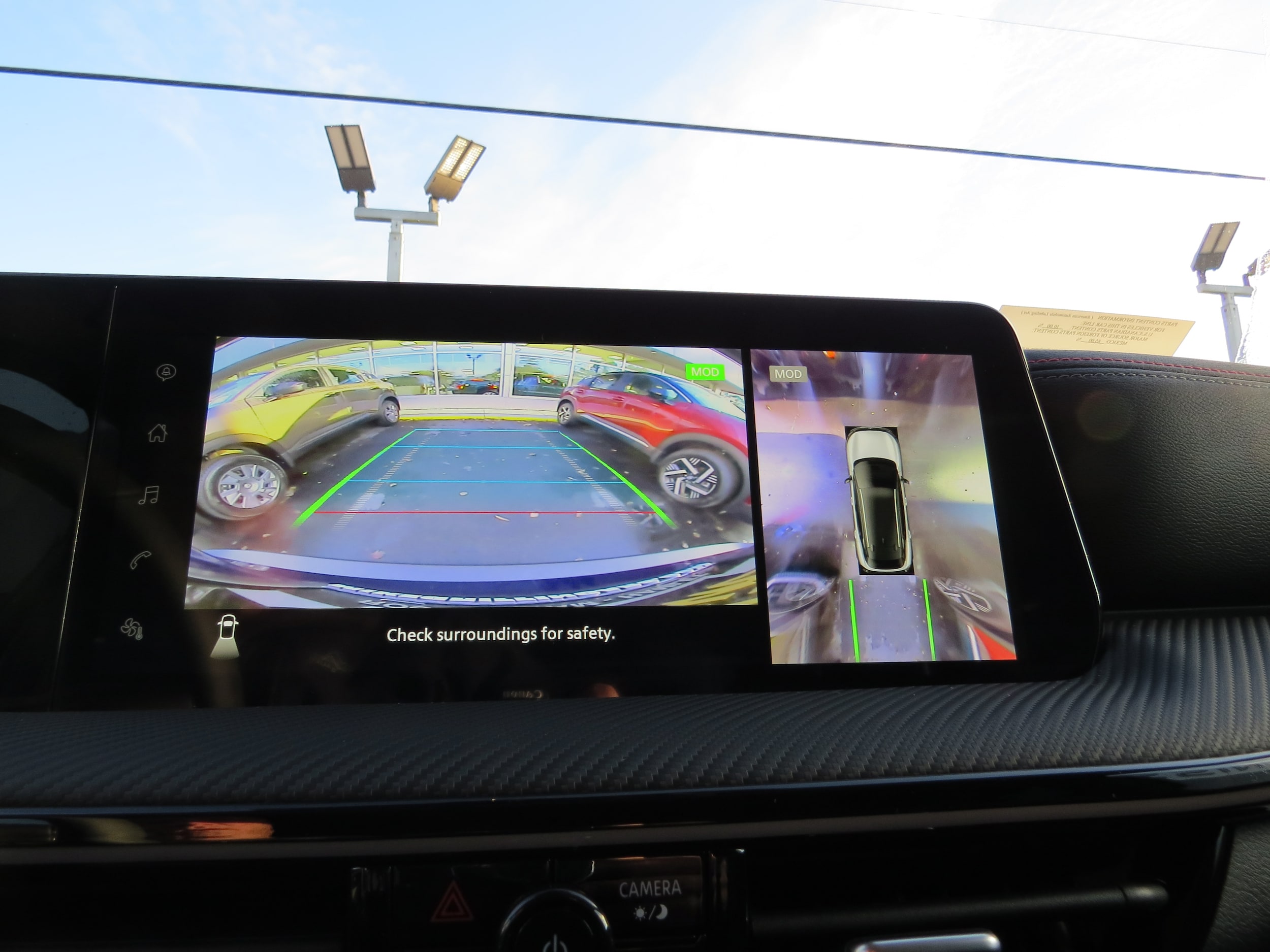 2025 Nissan Kicks SR Deep Blue Pearl/Gun at Griffin Nissan