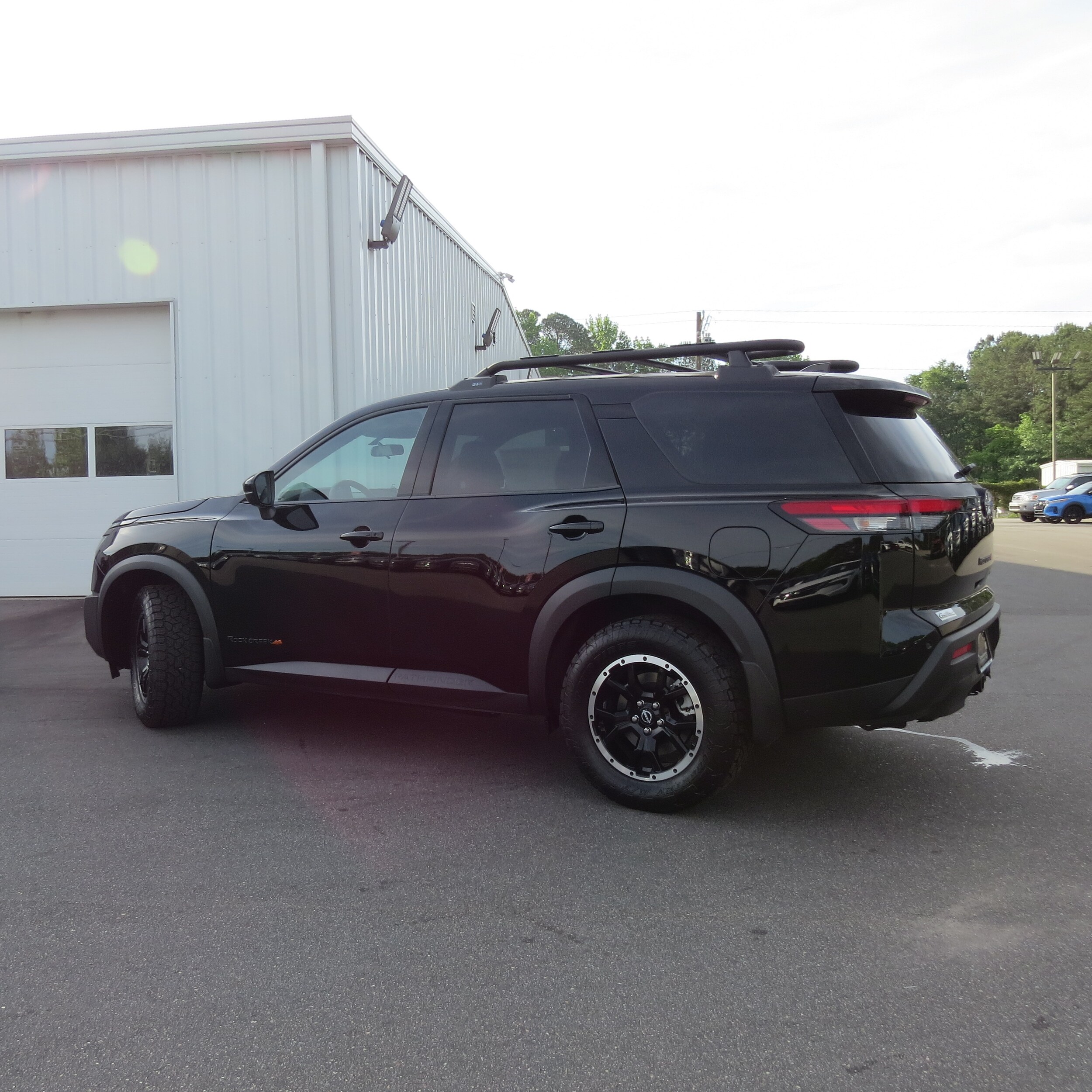 2025 Nissan Pathfinder Rock Creek photo 4