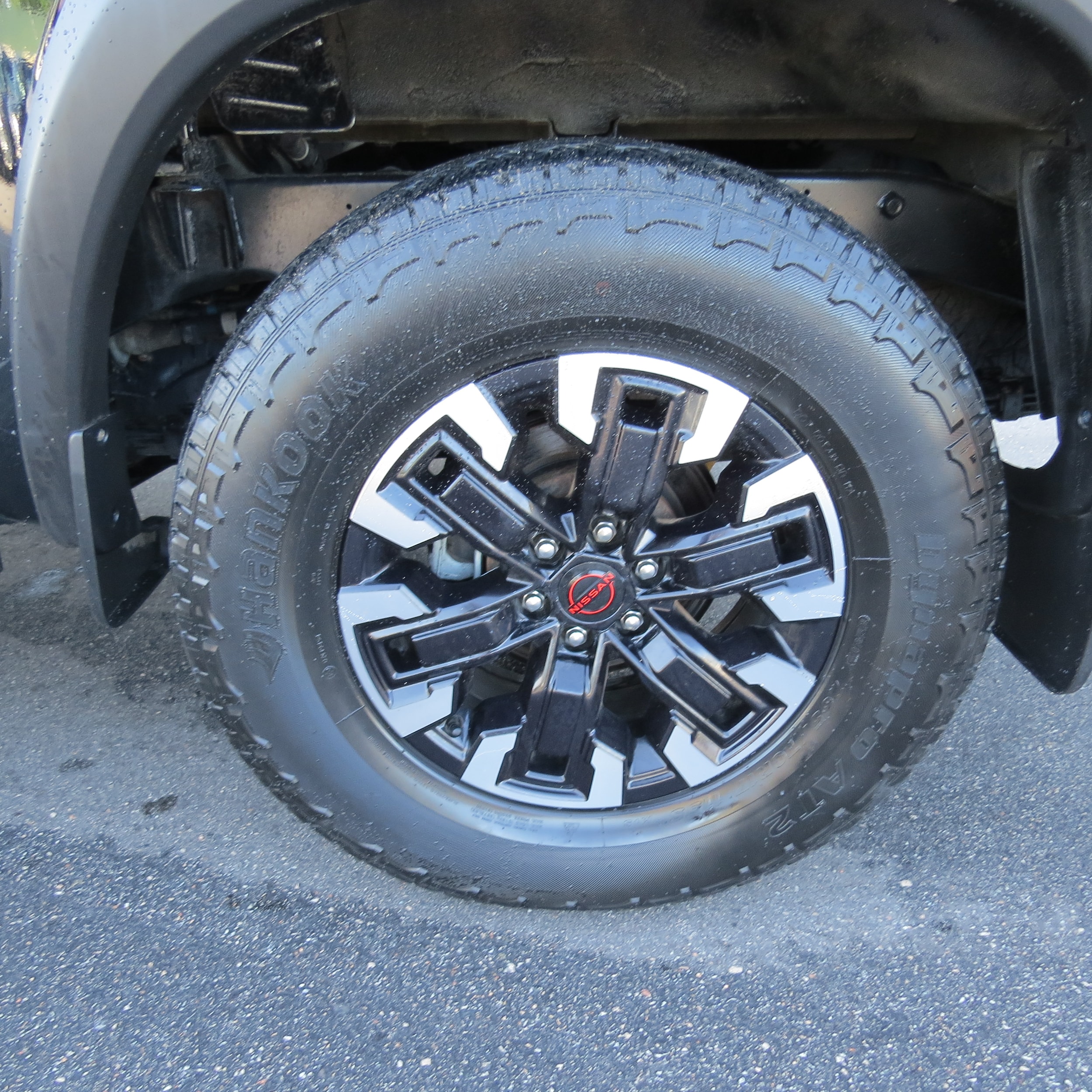 2023 Nissan Frontier PRO-4X - 9